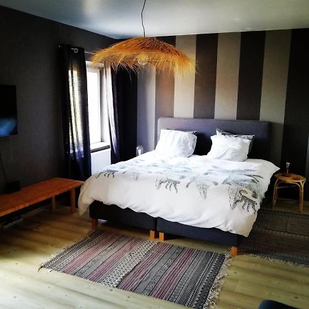 Le Repos Du Gorille Bed and Breakfast Jalhay Exteriör bild